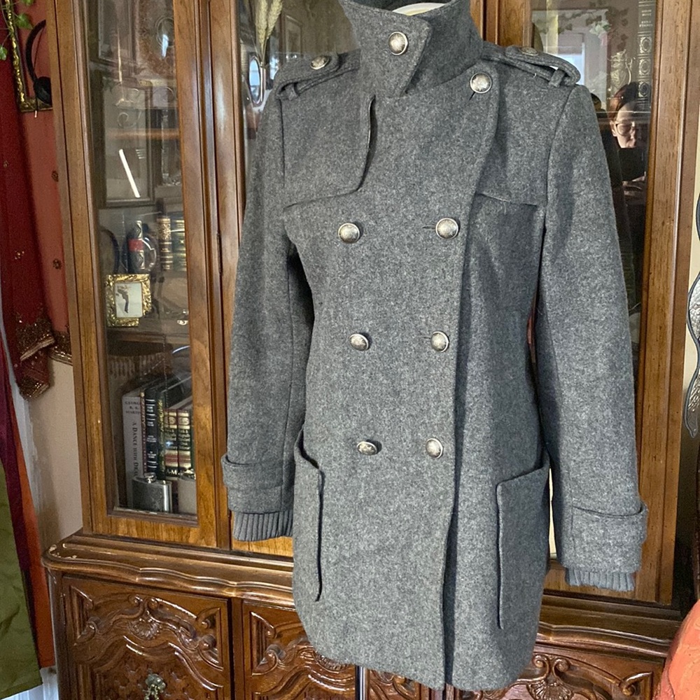 Community for Aritzia reprocessed wool coat. Size M.